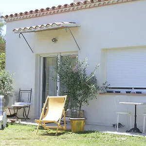  Hébergement de vacances Côté Camarguais France